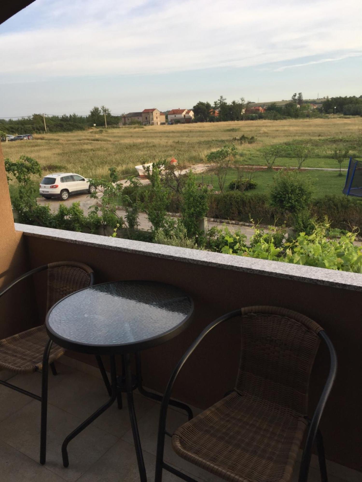 נין Apartments Anka מראה חיצוני תמונה